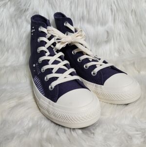 Converse Chuck Taylor All Star High Top Navy 7 Women / 5 Men NWOB